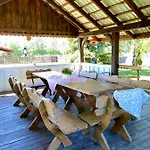 Pod Skrzydlami Villa