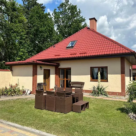 Pod Skrzydlami * Miłomłyn