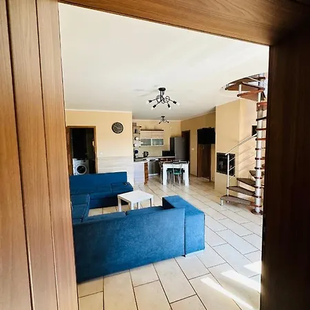 Pod Skrzydlami Vila Miłomłyn