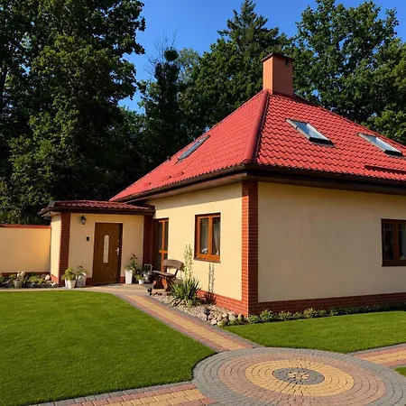 Pod Skrzydlami וילה Miłomłyn